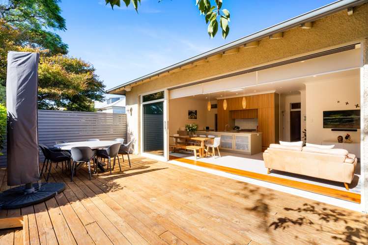 13 Nelson Crescent Napier South_11