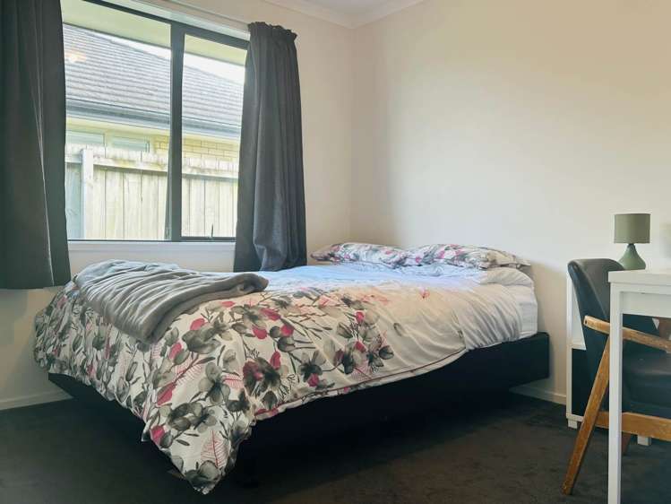 7 Captain Mitchell Drive Opaheke_9