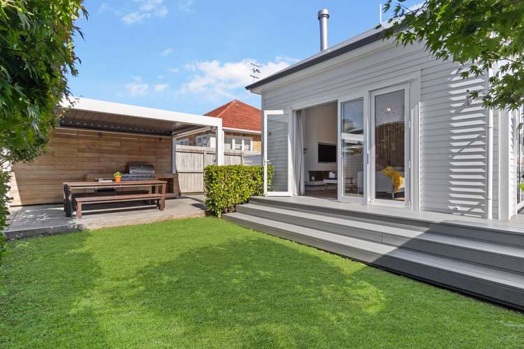 35 Renfrew Avenue Sandringham_16