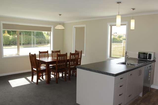 67 Howden Street Te Anau_3