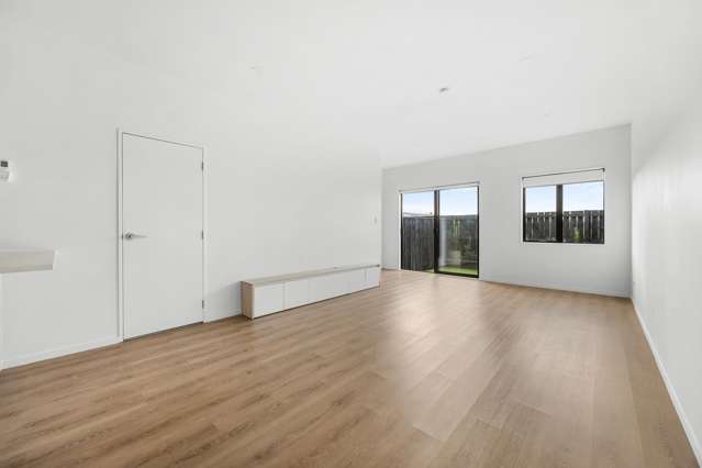 63 Whare Kauri Road Papakura_3