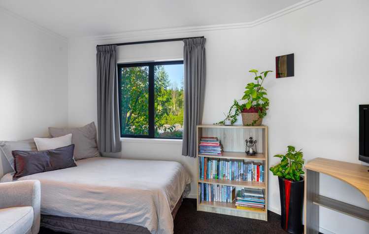 1/1132 Old West Coast Road West Melton_14