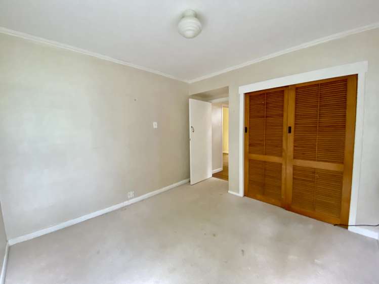 12 Manuka Road Titirangi_11