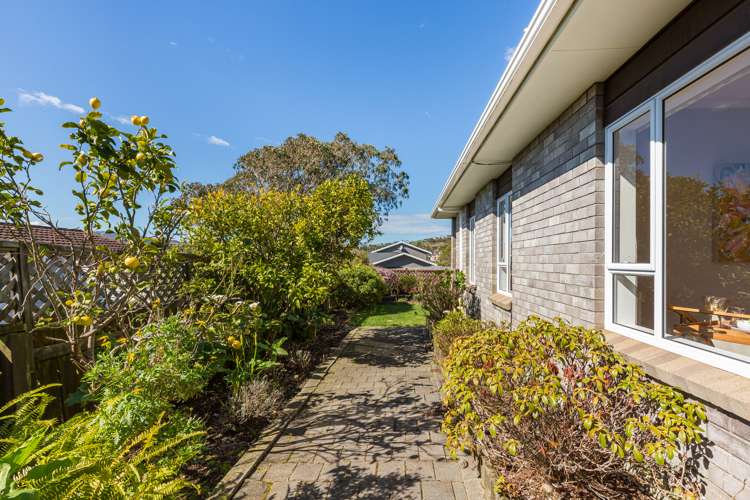 10 James Cook Drive Whitby_19