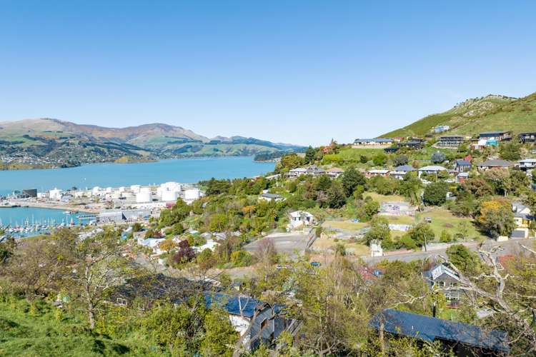 11 Harmans Road Lyttelton_14