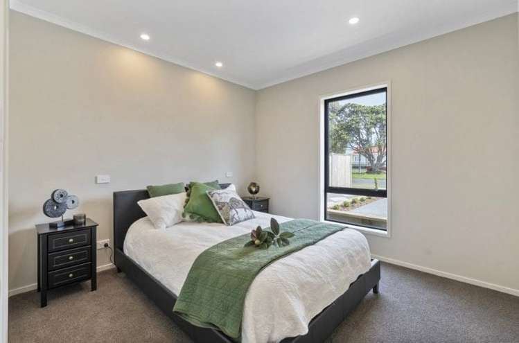 112a Broadway Waitara_7