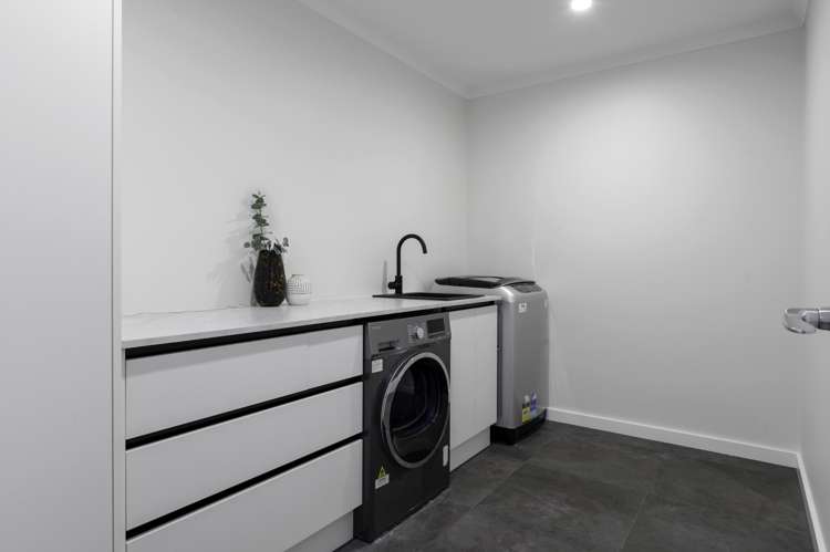 8 Dulverton Rise Flagstaff_20