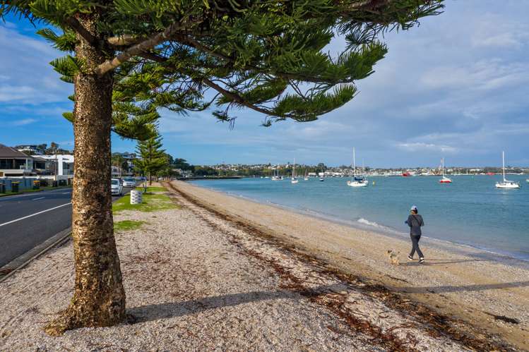 34a The Parade Bucklands Beach_19