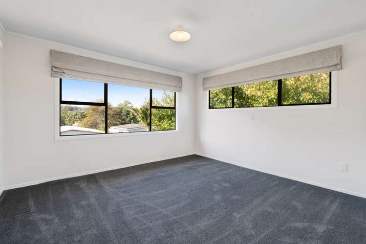 29 Parakai Avenue Parakai_22