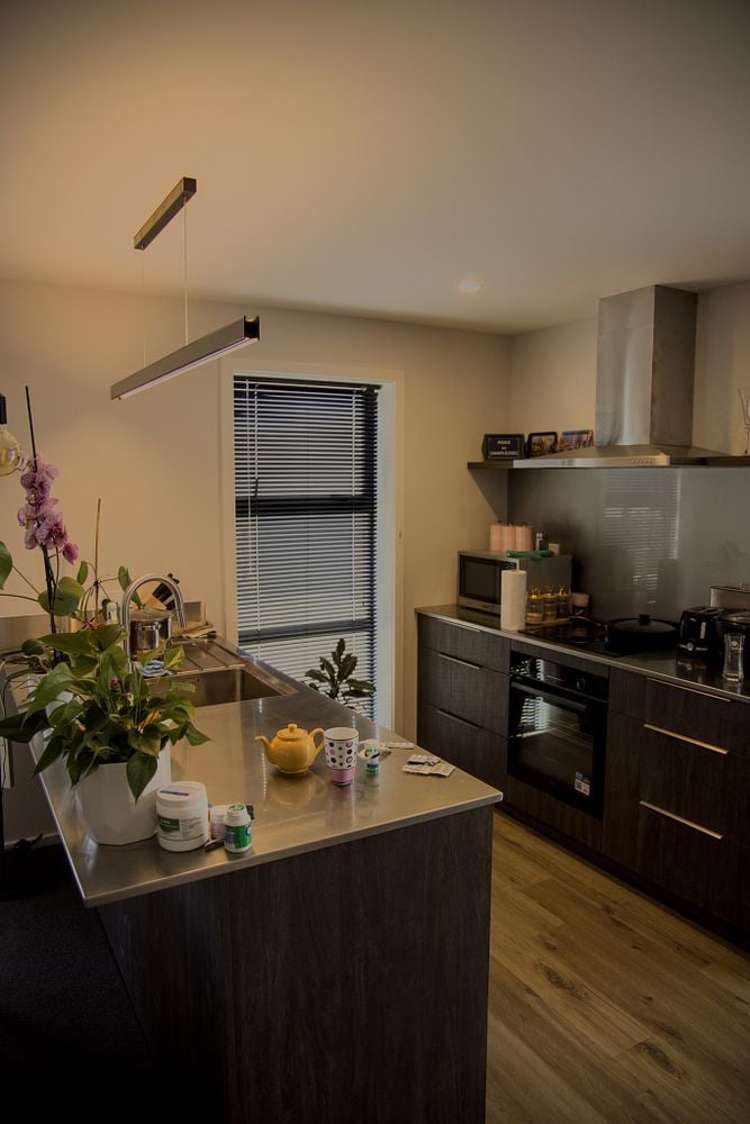 1 Hill Tops Way Stoke_4