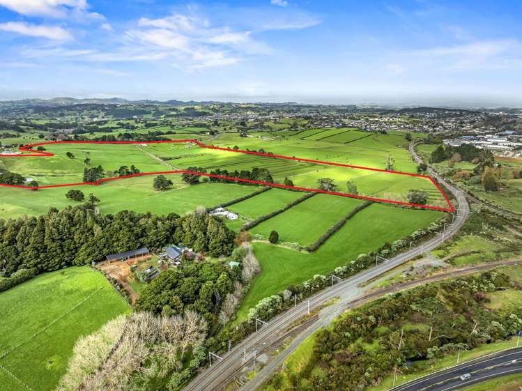 219, 229 and 301a Cape Hill Road Pukekohe_5