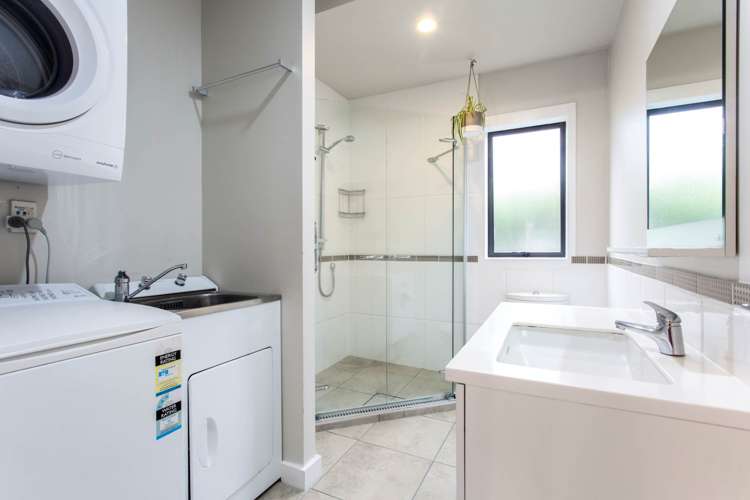 92 Ash Street Avondale_12