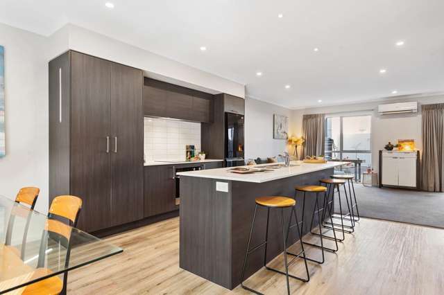 8 William Dawson Crescent Wigram_2