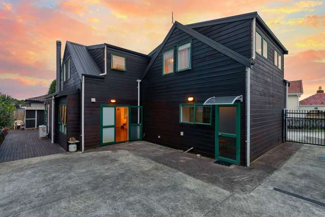 8 Marshall Laing Avenue Mt Roskill_2