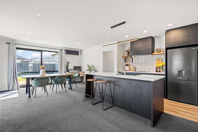 27 Helicon Street Pegasus_2