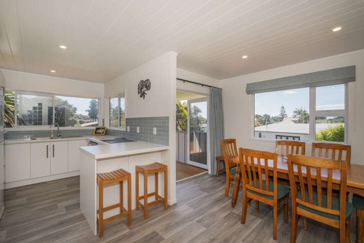 14 Holland Close Pauanui_7