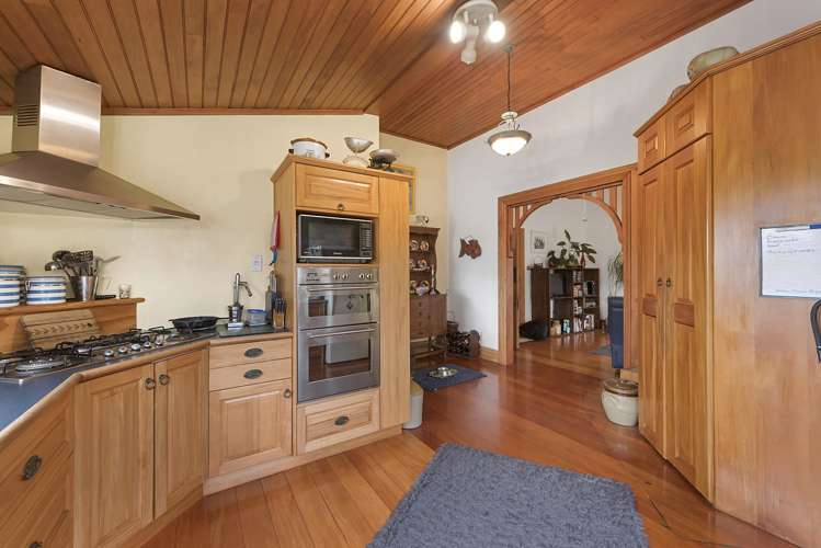 18 Tirohanga Road Rotoorangi_10