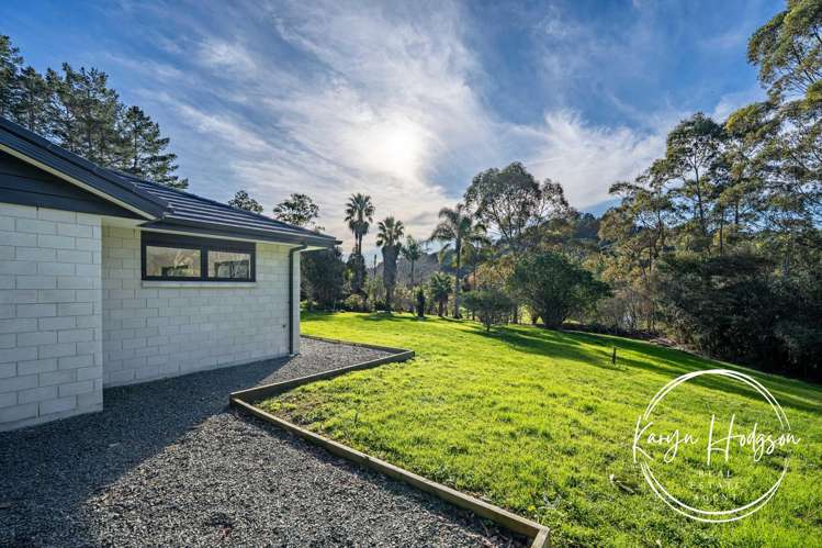 2395F State Highway 1 Kaiwaka_36