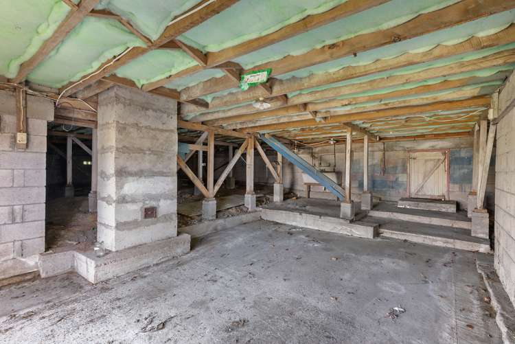 12 Wakeling Avenue Te Atatu South_12