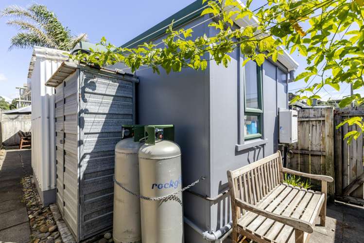 59 Fifth Avenue Urenui_10