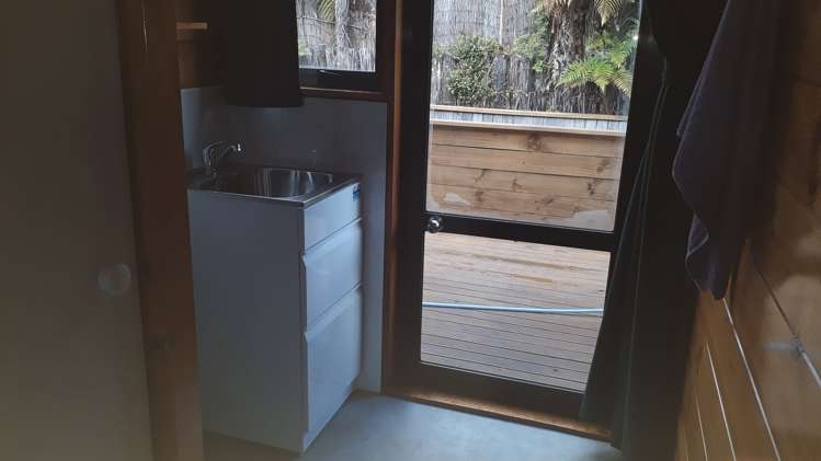 14a Charles Road Hannahs Bay_14