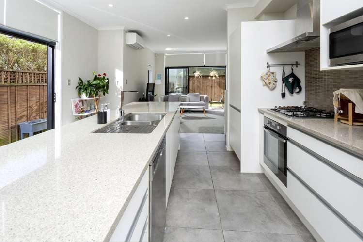 2 Rarahu Road Hobsonville_6