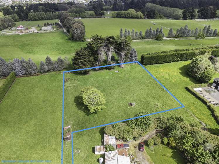 35 Retreat Road Waihopai_1