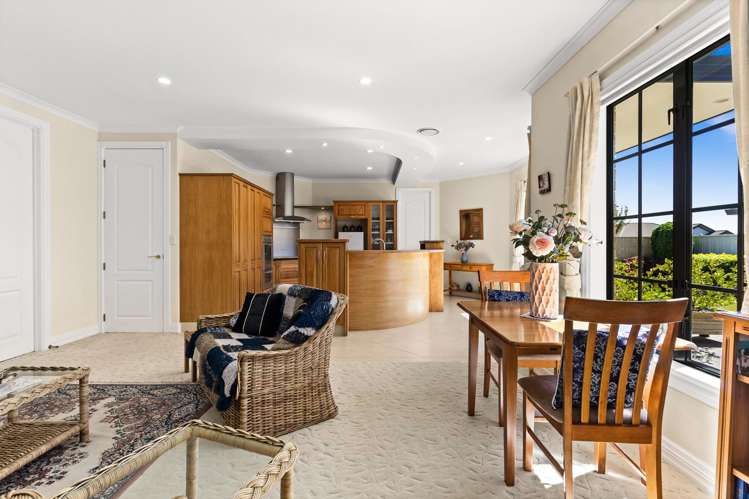 59 Russell Robertson Drive_4