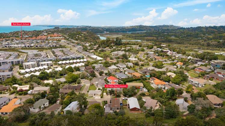 45 John Dee Crescent Red Beach_24