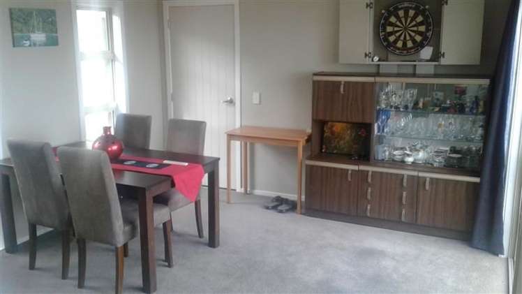 10 Norfolk Place Stoke_5