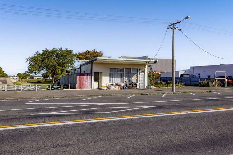52 & 54 South Road_0