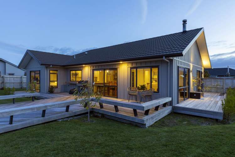 8 Ernest Kemp Rise Wharewaka_12