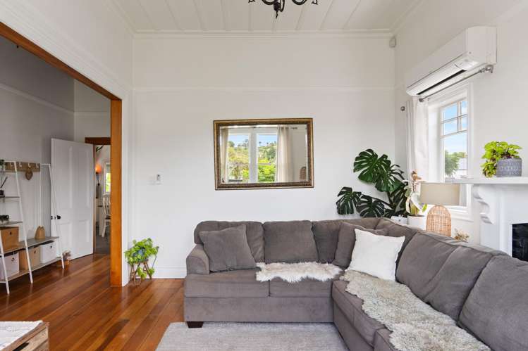 42 Valley Road Mangapapa_2