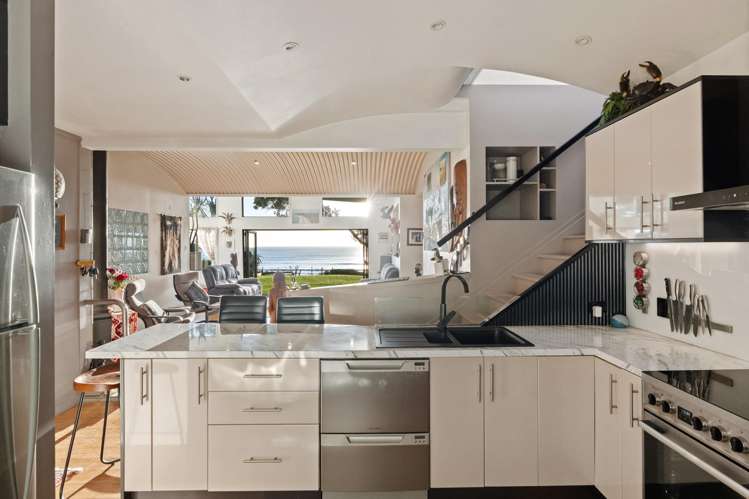 2 Tuahine Crescent Wainui_5