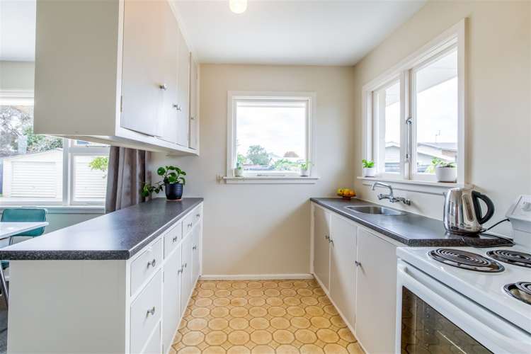 56 Greenhaven Drive Burwood_6