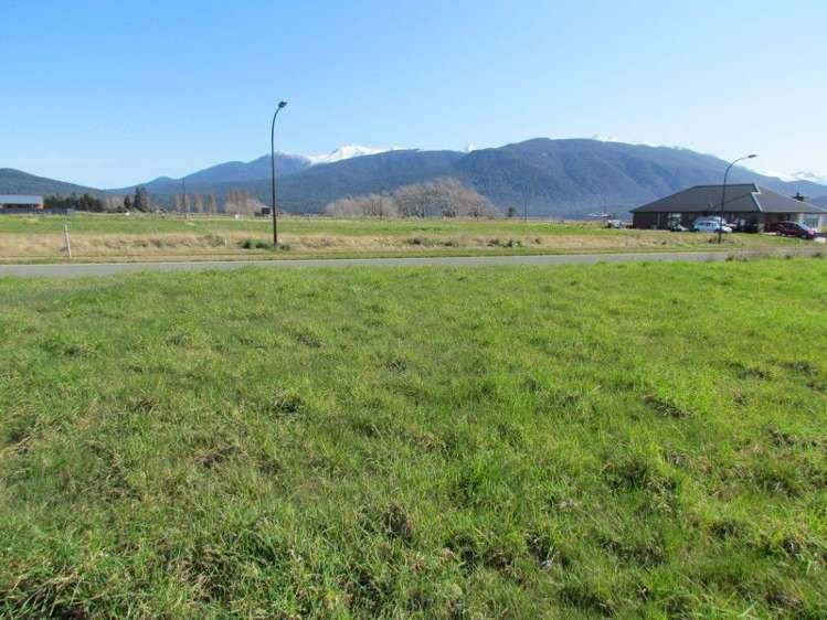 122 Howden Street Te Anau_5