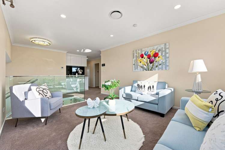 3 Golden Avenue Flat Bush_21