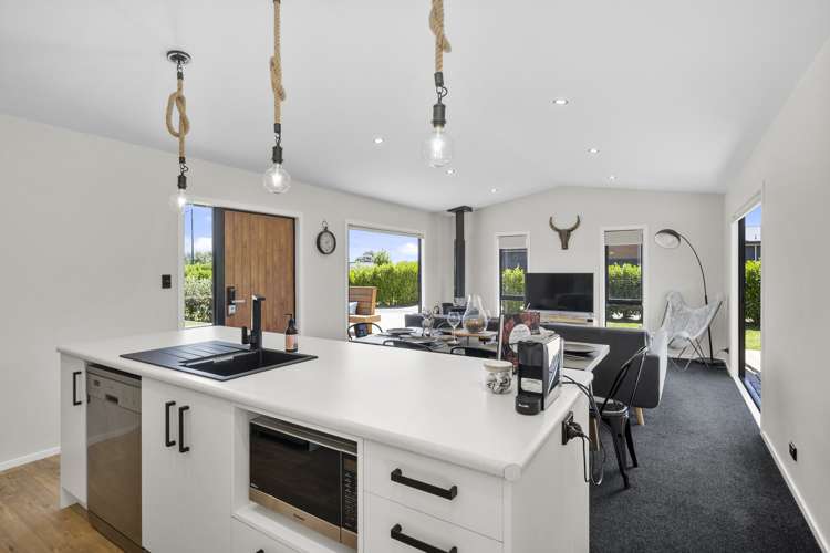 6 Tuscan Lane Martinborough_5