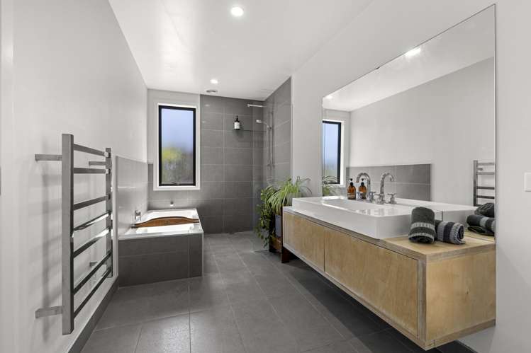 4 Te Whare Hauora Place Raglan_24