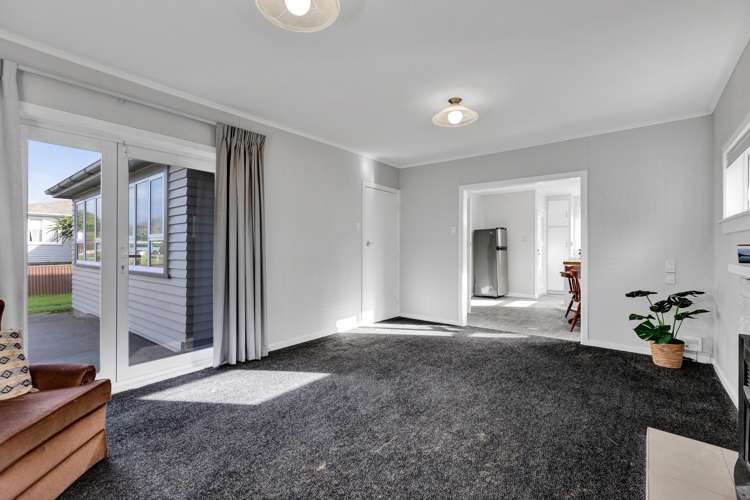 22 Brookes Terrace Waitara_9