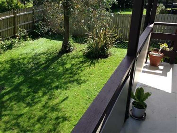 1/21 Capricorn Place Browns Bay_17