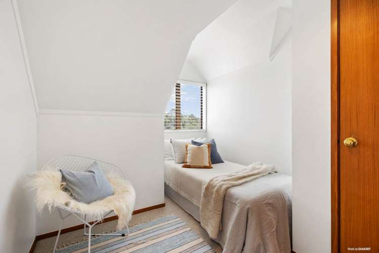 1 Francis Curtis Avenue Blockhouse Bay_20