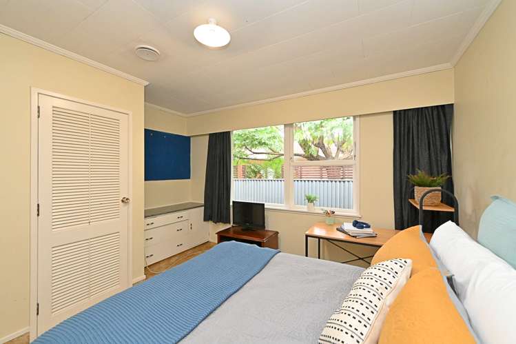 38 Upham Crescent Taradale_12