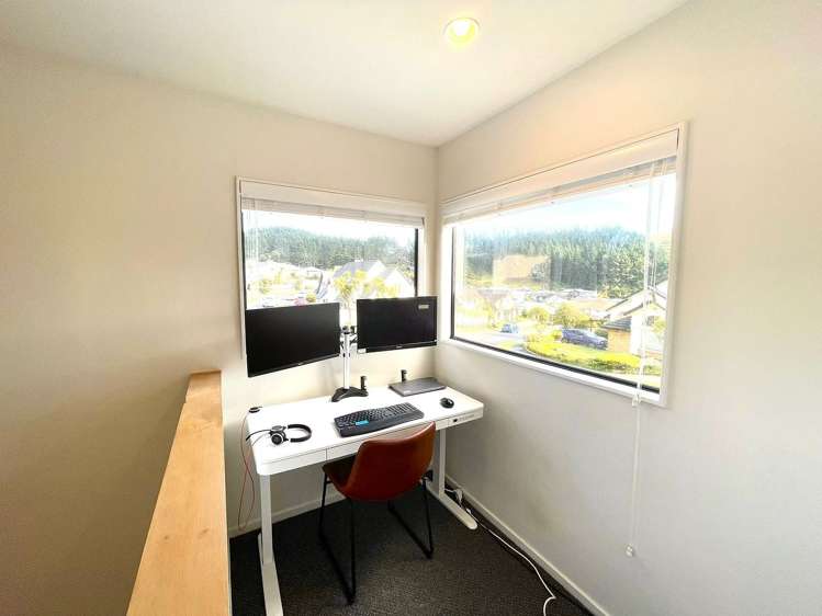 17a Furlong Crescent Churton Park_13