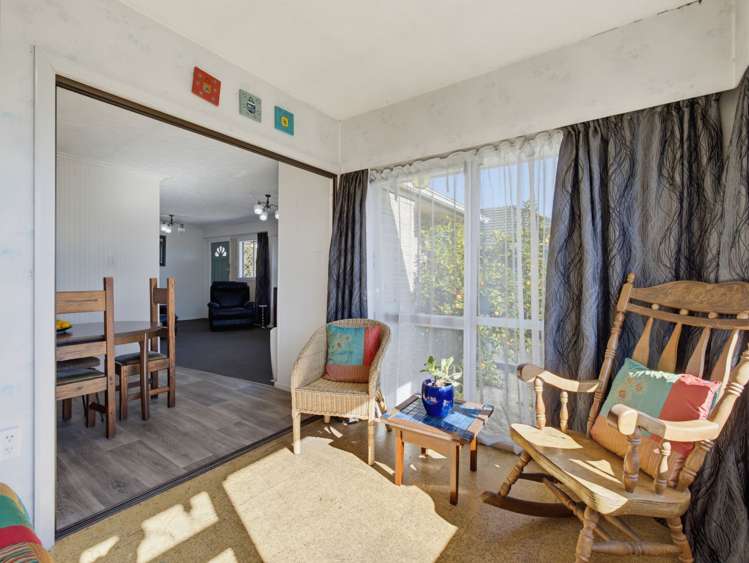 42 Daniels Road Redwood_10