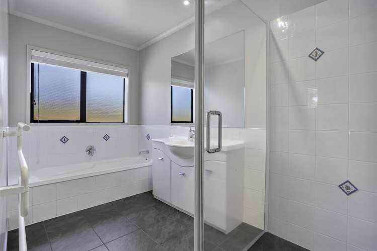 33 Saint Heliers Place Papamoa_17