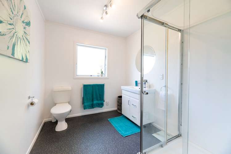 2/37 Eaton Road Hillsborough_11