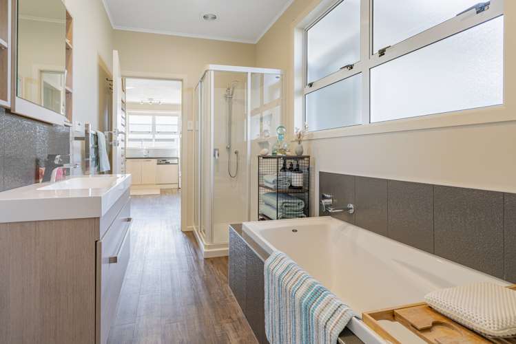 14 School Road Whitianga_14