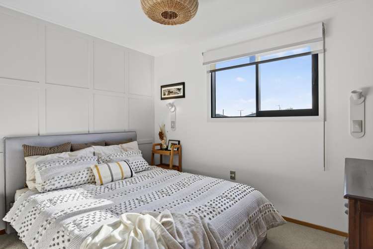 20 Root Street Gisborne_11