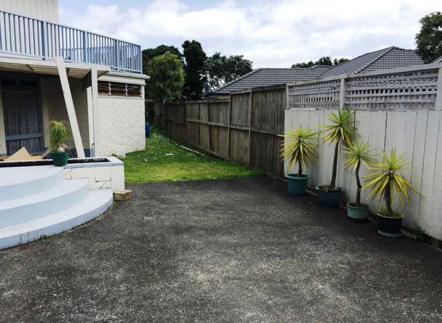 61 Edgewater Drive Pakuranga_1